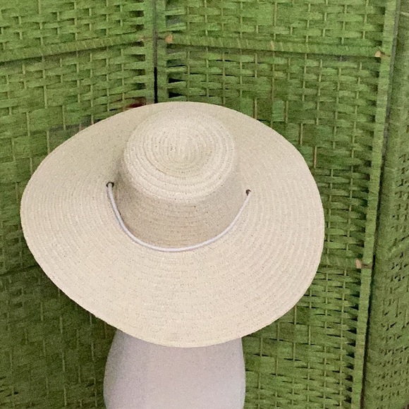 🌻NWOT Too Much Fun Big Floppy Hat Closet Must Have 🌻 - Picture 3 of 10